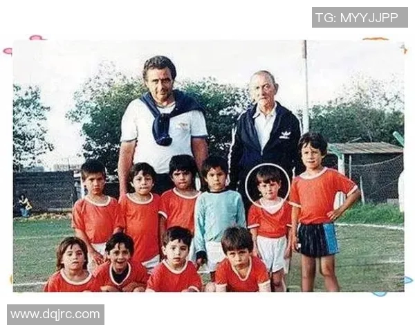 扎针的足球明星是谁揭秘他背后的故事与成就